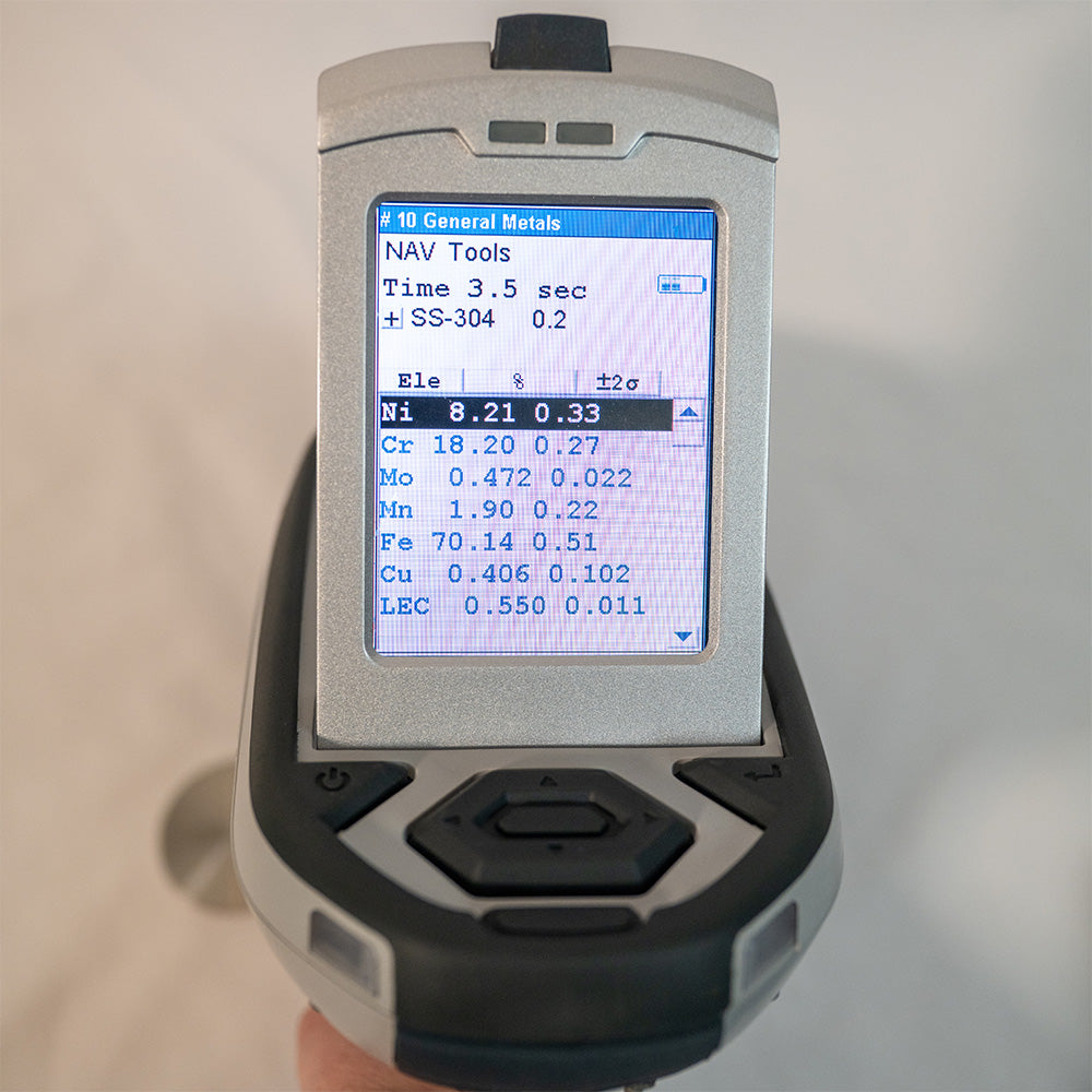 Pre-Owned Thermo Scientific Niton XL3t 900S grade ID 304 Stainless Steel