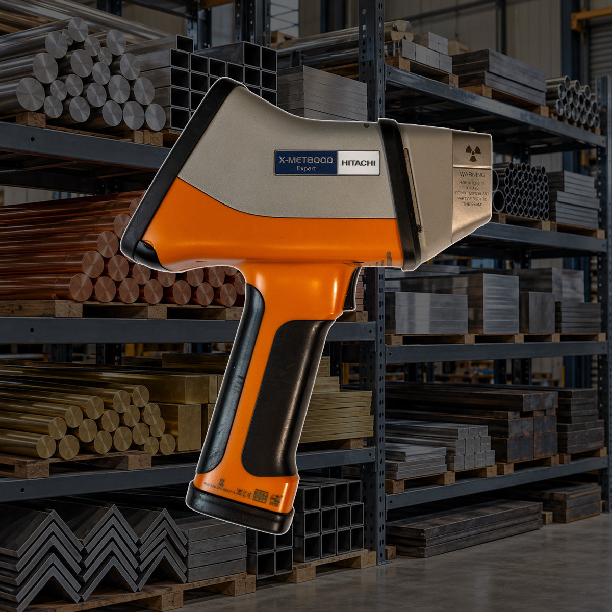 Pre-Owned Hitachi X-MET8000 Expert Handheld XRF Analyzer