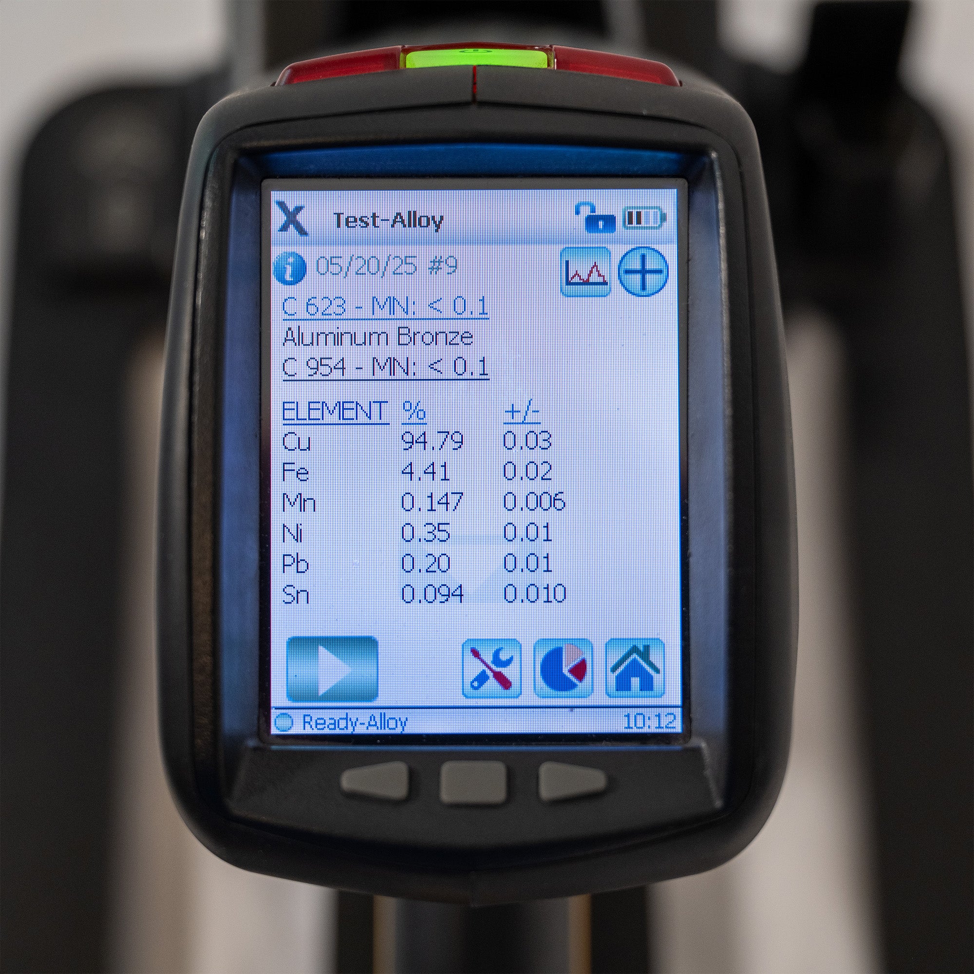 Pre-Owned Olympus Delta Handheld XRF for Alloy Sorting