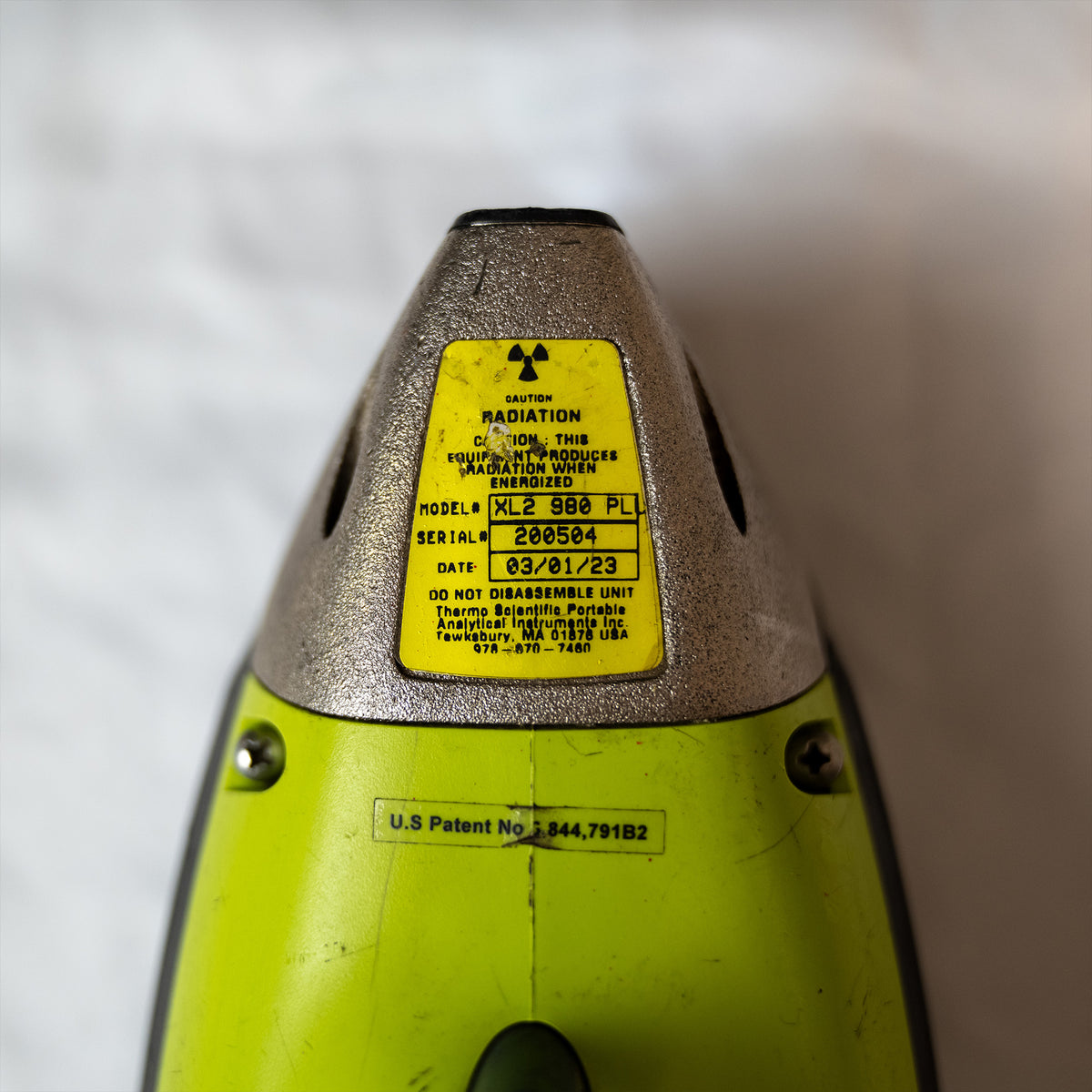 Certified Pre-Owned Thermo Scientific Niton XL2 980 Plus Handheld XRF Analyzer – SN 200504