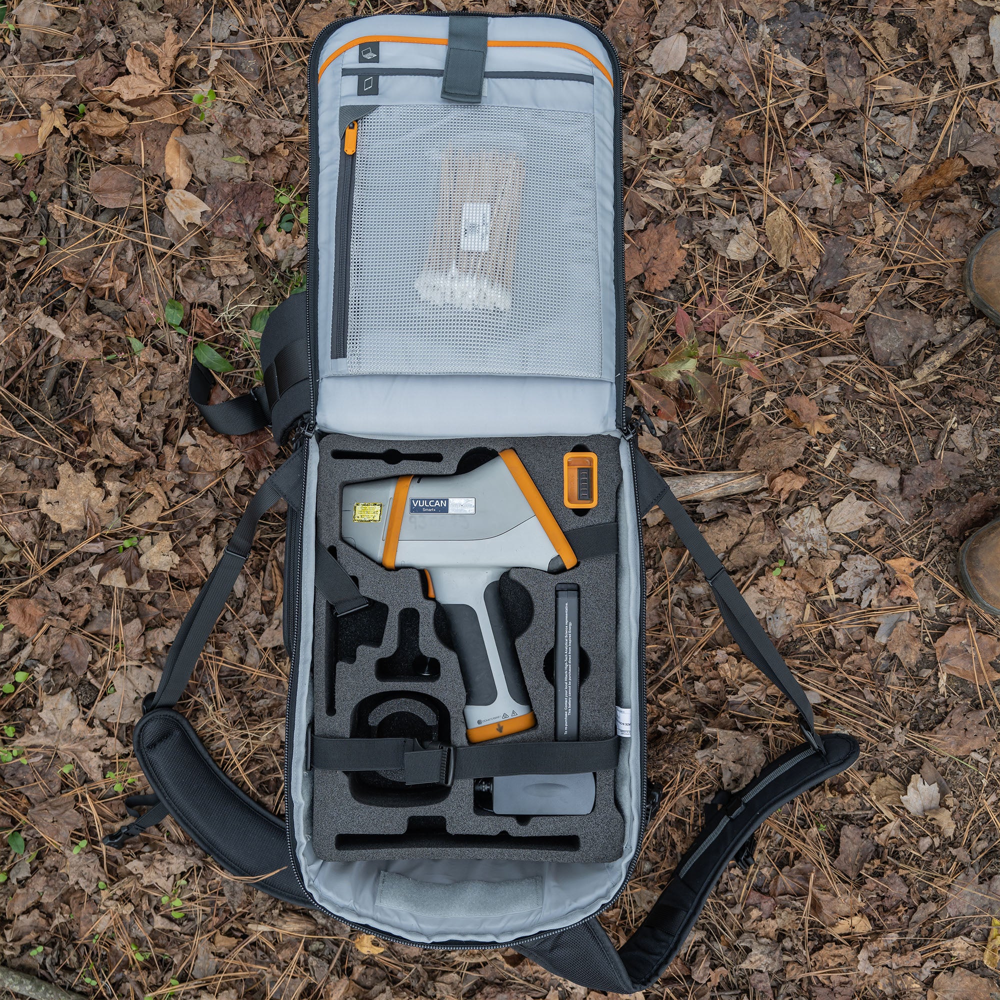 Handheld XRF Analyzer Backpacks | Alloy Geek