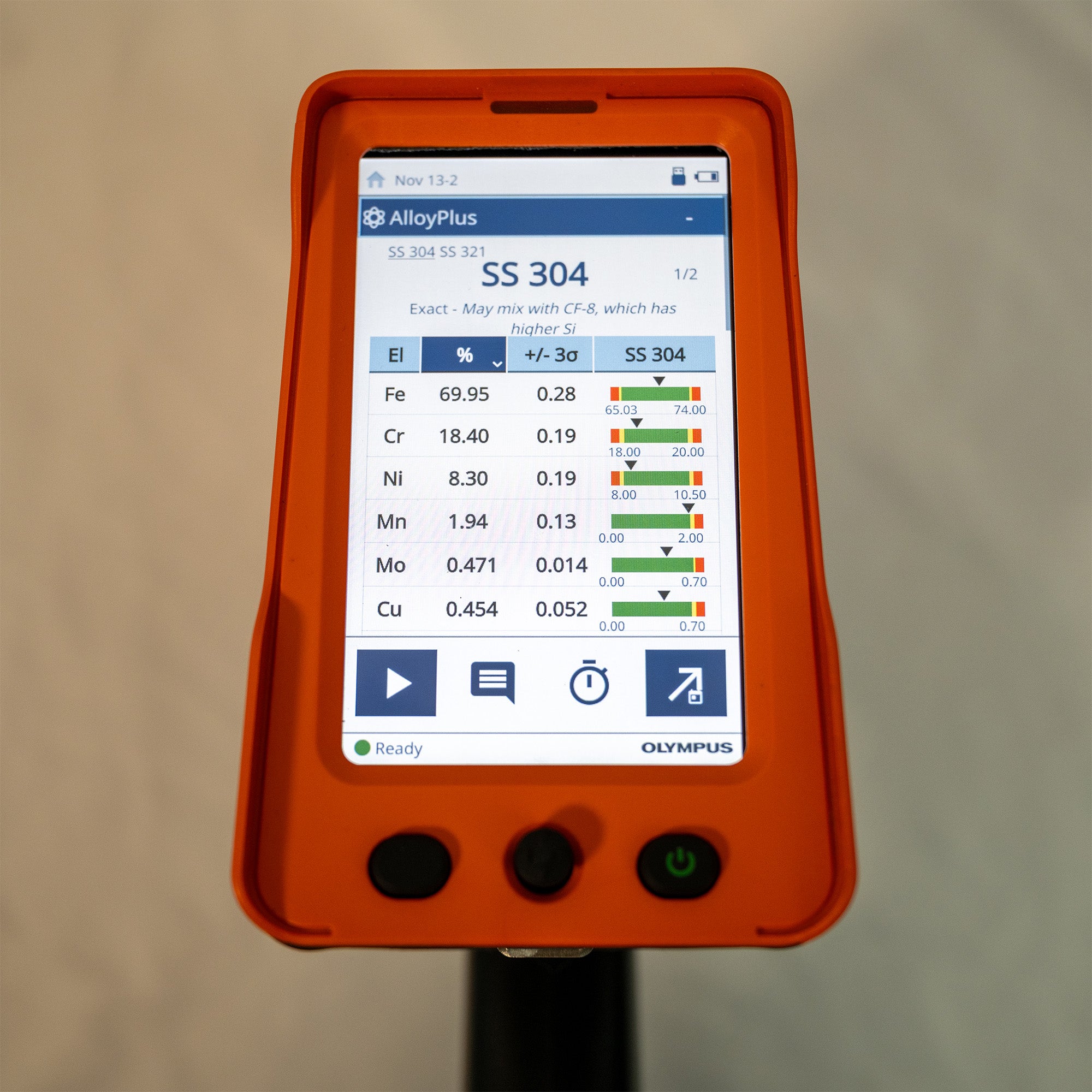 Rental Olympus Vanta Element-S Handheld XRF for Alloy Sorting & Metal ID
