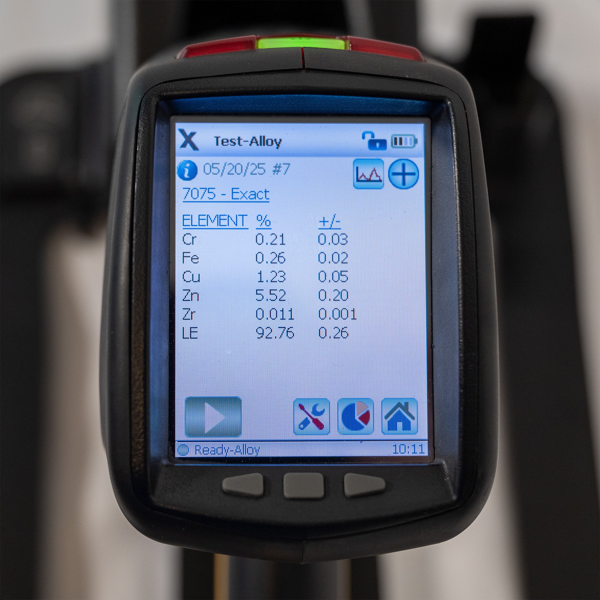 Pre-Owned Olympus Delta Handheld XRF for Alloy Sorting
